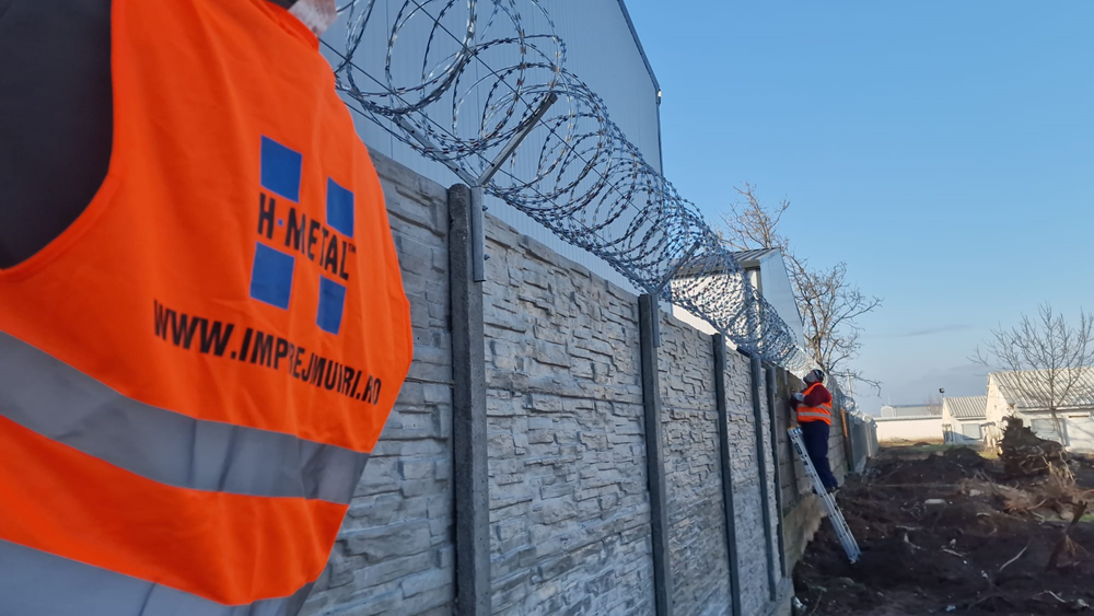 securizare gard existent beton ferma porci