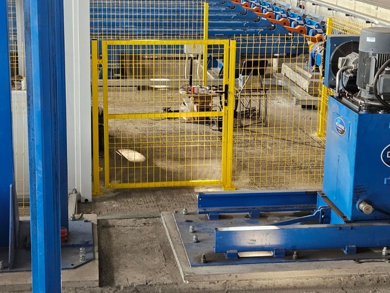 poarta pietonala pentru gard delimitare zona productie