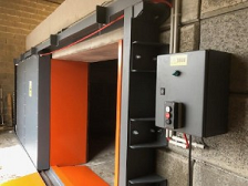 Telaio guida di scorrimento per la porta del deposito di sorgenti radioattive